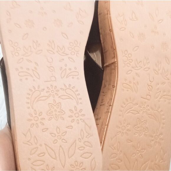 (T-4258) b.o.c. Women's, Sunny Sandal Sz 11 - Picture 9 of 10